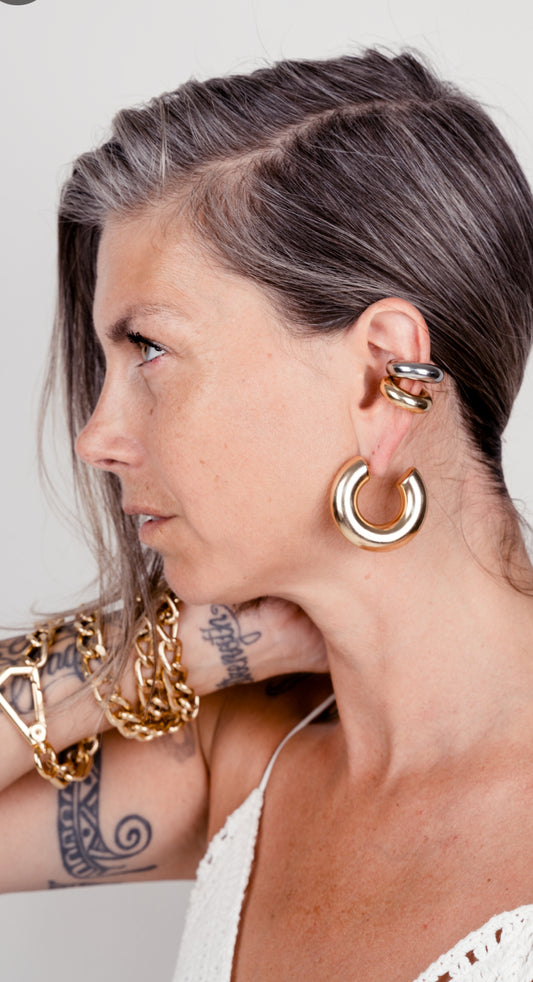 Auric Curve Hoops
